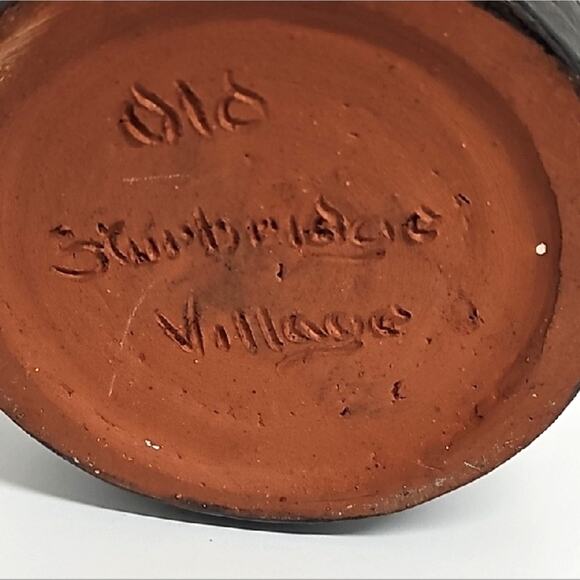 Vintage Old Sturbridge Villiage Elegant Brown Black Red Pottery Jug Three Tone - Picture 6 of 6